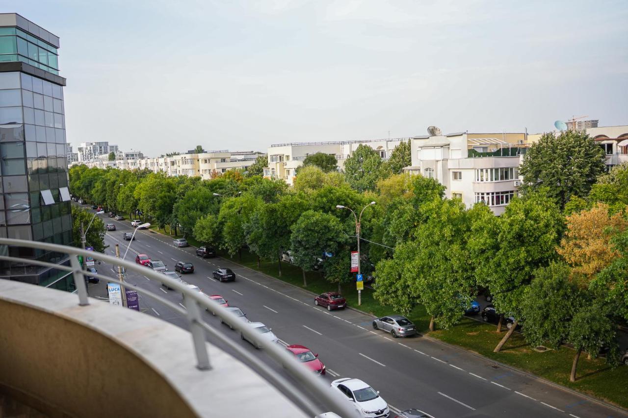 Penthouse With Huge Rooftop & Amazing City View Bukarest Exterior foto